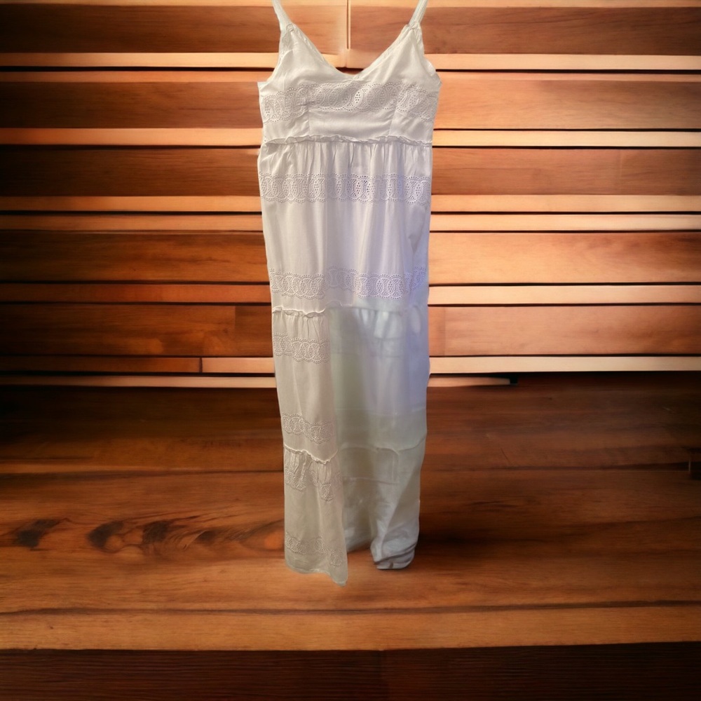 Jessica Simpson Long Eyelet Dress White M